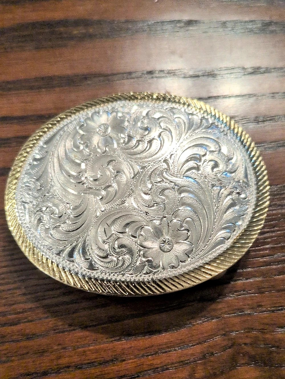 Vintage Montana Silversmiths Engraved Floral Belt Buckle in Silver & Gold